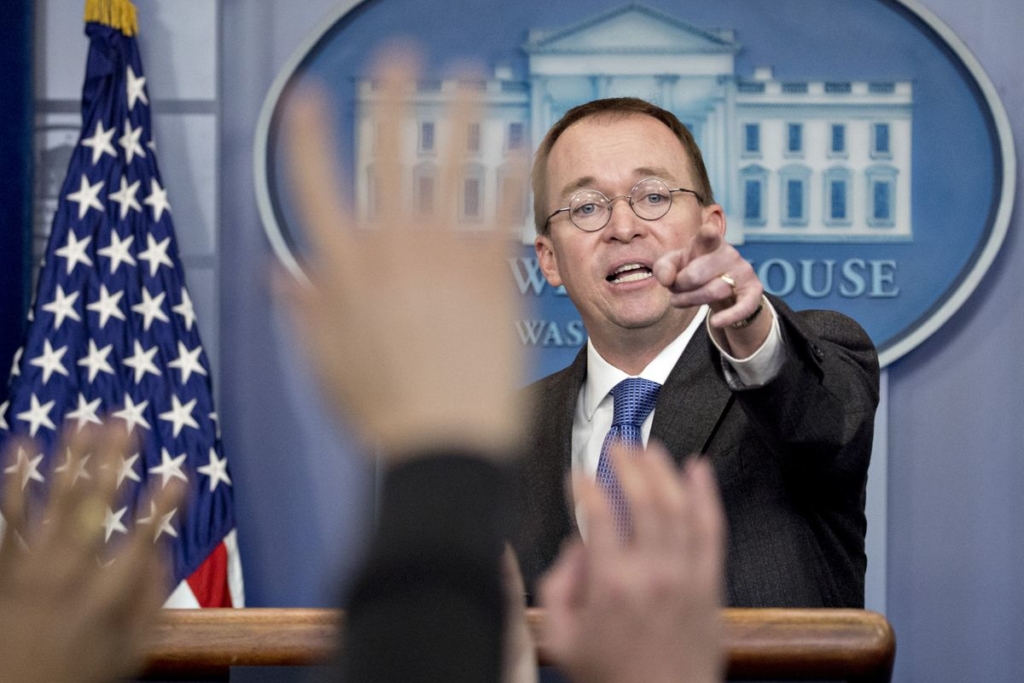 U.S. Budget Director Warns Interest Rates May `Spike’ on Deficit