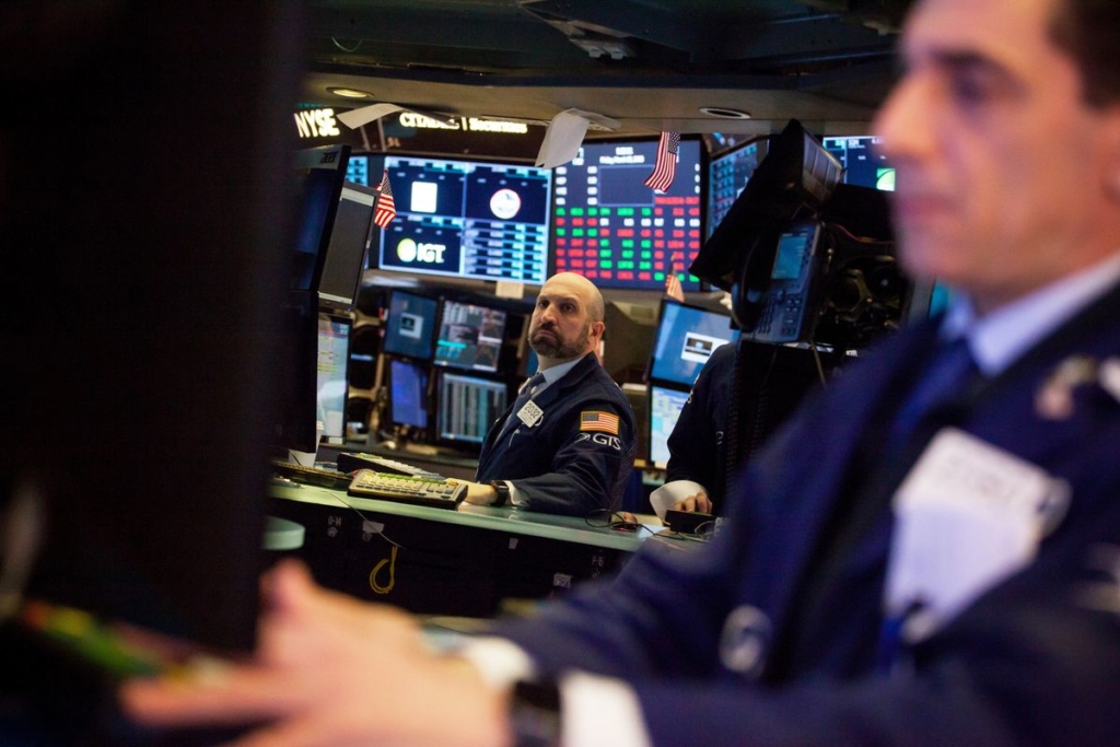 A Horror Week for the Dow Has Investors Begging for Trump Respite