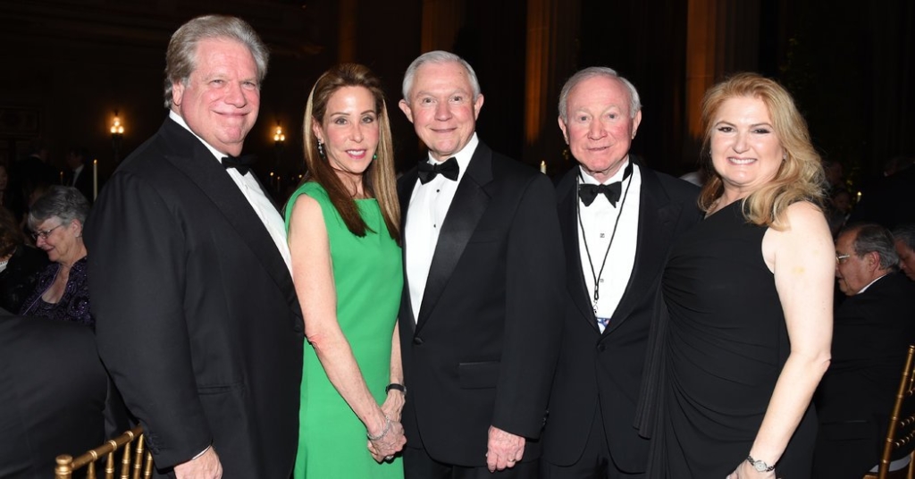 Fund-Raiser Held Out Access to Trump as a Prize for Prospective Clients