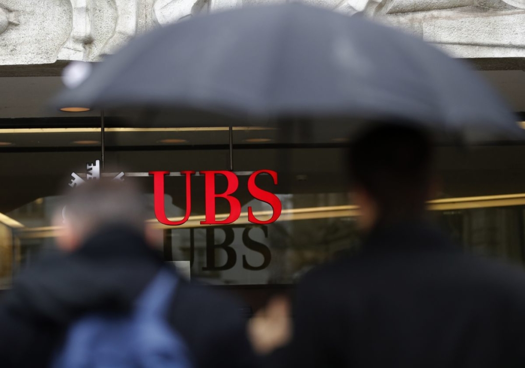 UBS’s Freshly-Combined Global Wealth Management Unit Disappoints