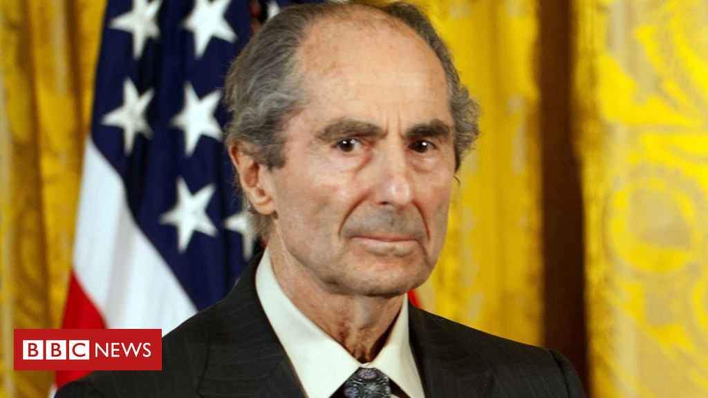 Author Philip Roth dies aged 85