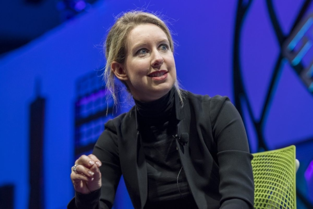 Theranos Founder Holmes, Ex-President Charged With Fraud