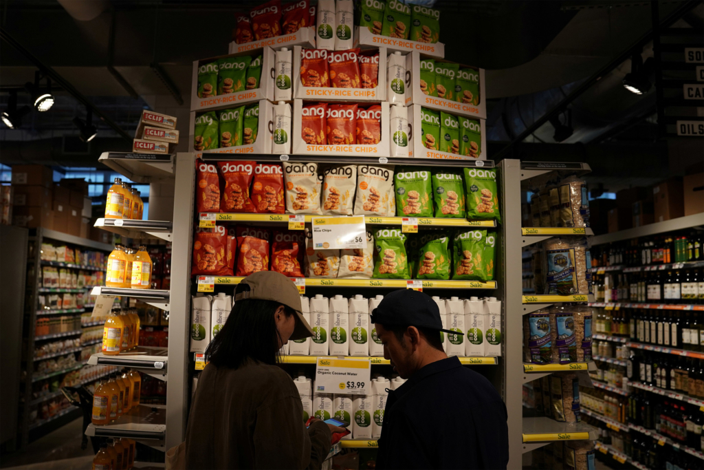 Amazon’s Latest for Whole Foods: Curbside Grocery Pickup