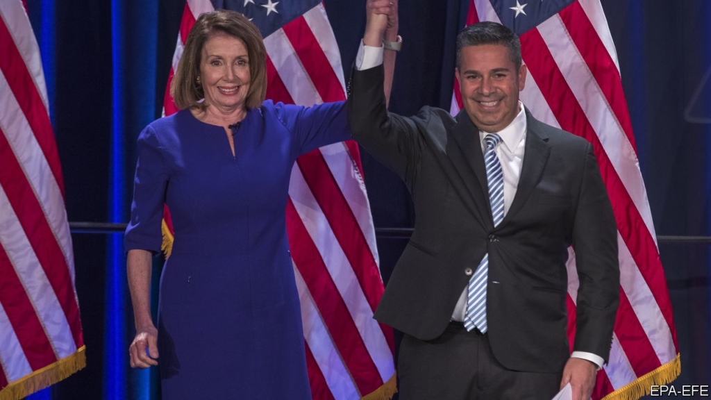 The Democratic Party takes control of the House of Representatives