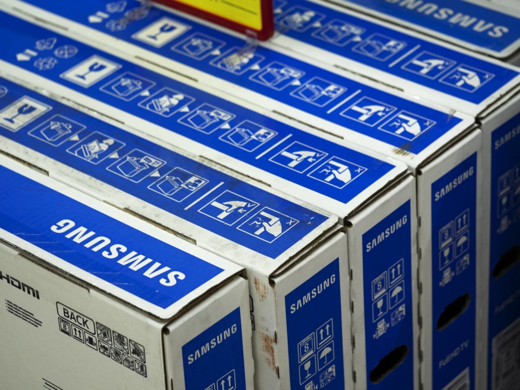 Samsung Will Start Using More Sustainable Packaging