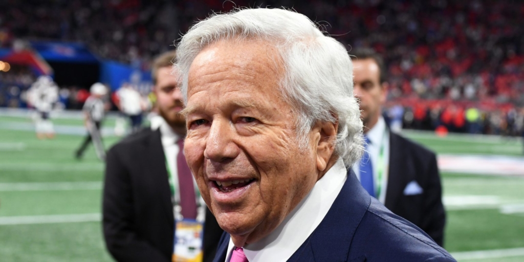 NFL insider Adam Schefter says Robert Kraft ‘is not the biggest name involved’ in Florida prostitution ring