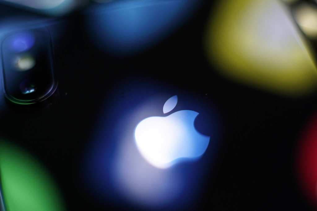New Apple TV Ad on Privacy Hits Facebook and Google Where It Hurts—Without Mentioning Them