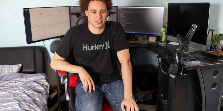 marcus-hutchins-760x380.jpg Marcus Hutchins, slayer of WannaCry worm, pleads guilty to malware charges