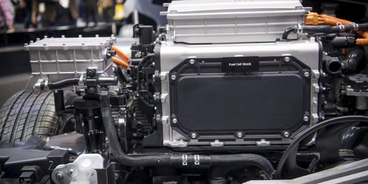 Bosch teams up with PowerCell to bring down the cost of fuel cells
