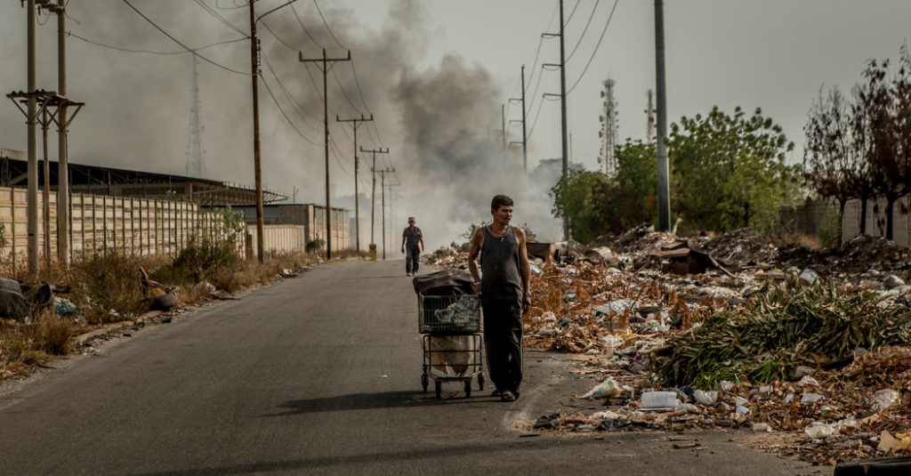 Venezuela’s Collapse Is the Worst Outside of War in Decades, Economists Say