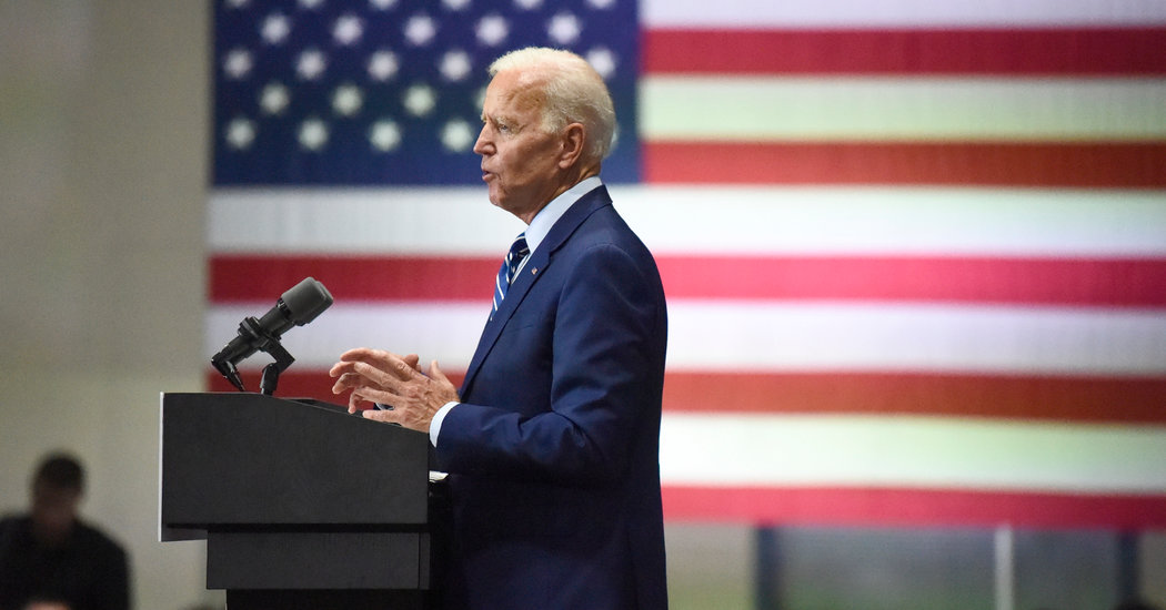 Biden Stresses Ties to Obama, Apologizes for Remarks on Segregationists Biden Stresses Ties to Obama, Apologizes for Remarks on Segregationists