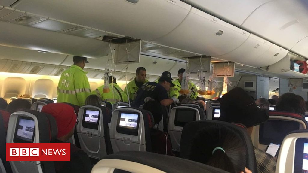 turbulence-injures-35-on-air-canada-flight.jpg Turbulence injures 35 on Air Canada flight