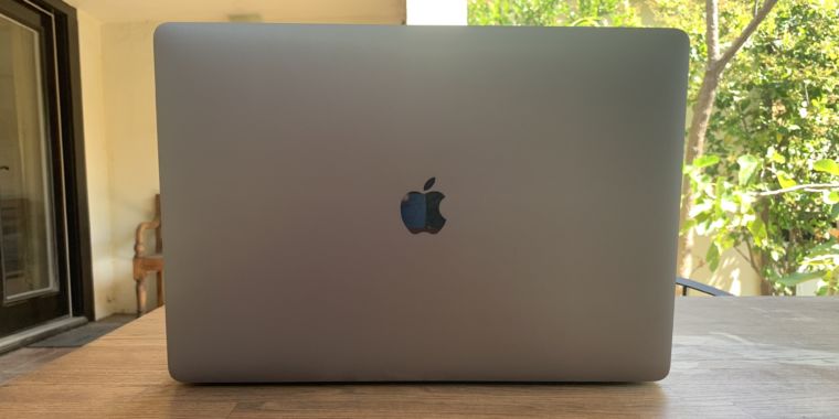 15-inch MacBook Pro mini-review: How much does Apple’s fastest laptop offer?