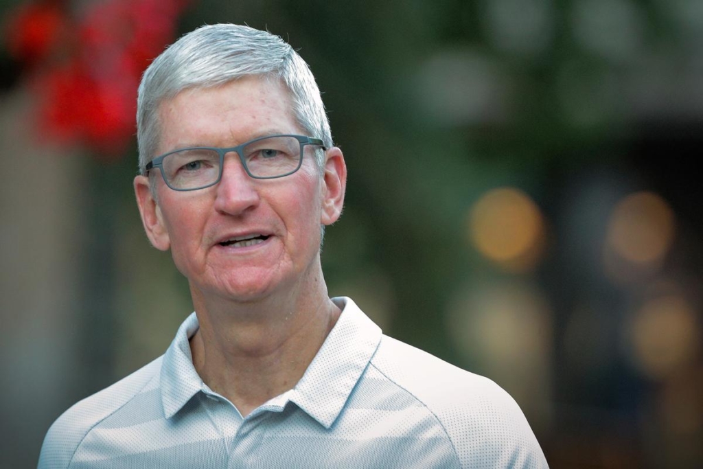 Apple wants to make high-end computers in U.S., needs tariff relief – Cook