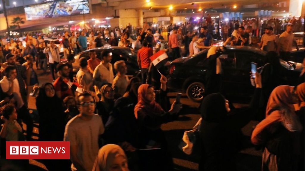 Tear gas fired as rare protests break out in Egypt