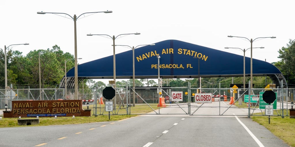 Suspect in naval base attack held party to watch mass shooting videos – Business Insider