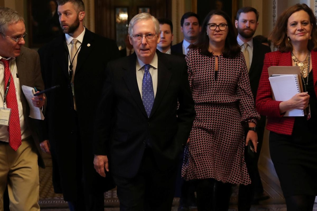 U.S. Democrats seek high-profile trial for Trump in Senate