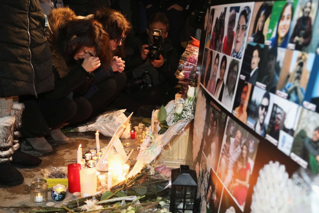 Canadians light candles to mourn victims of Iran plane crash