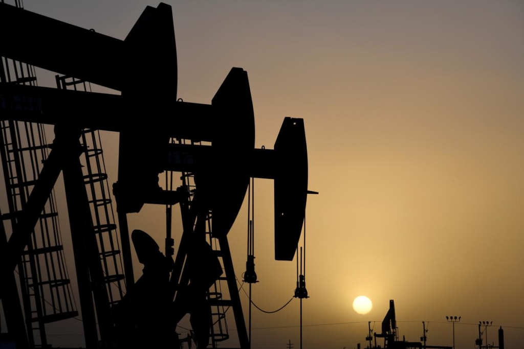U.S. oil plunges to 18-year low as lockdowns trigger market meltdown