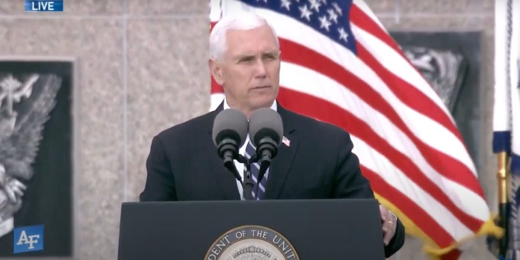 Pence delivers commencement to Air Force Academy graduates – Business Insider