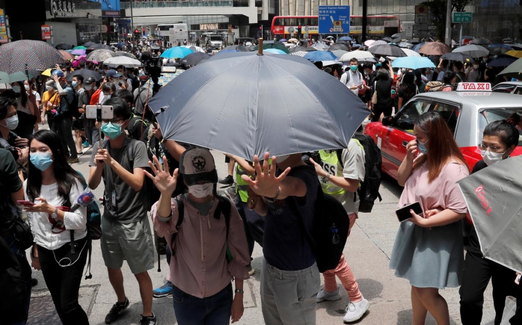 Hong Kong no longer deserves special U.S. status, Pompeo says