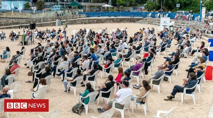 Virus surge forces another local Spanish lockdown Virus surge forces another local Spanish lockdown