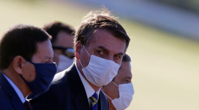 Brazil’s Bolsonaro taking dubious hydroxychloroquine to cure COVID-19 – Business Insider Brazil’s Bolsonaro taking dubious hydroxychloroquine to cure COVID-19 – Business Insider