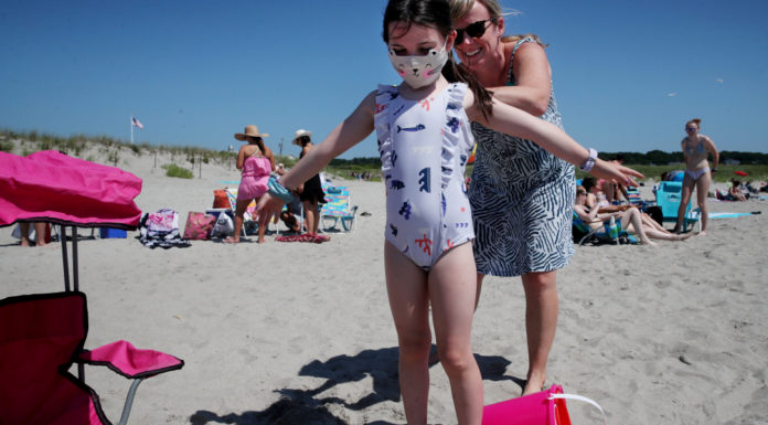 More people die in winter than in summer. The coronavirus could change that More people die in winter than in summer. The coronavirus could change that