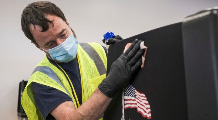 Fauci says in-person election with distancing, masks is safe – Business Insider Fauci says in-person election with distancing, masks is safe – Business Insider