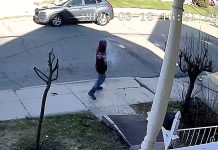 Video shows accused bomb fiend hurling device in NY street days before arrest video-shows-accused-bomb-fiend-hurling-device-in-ny-street-days-before-arrest