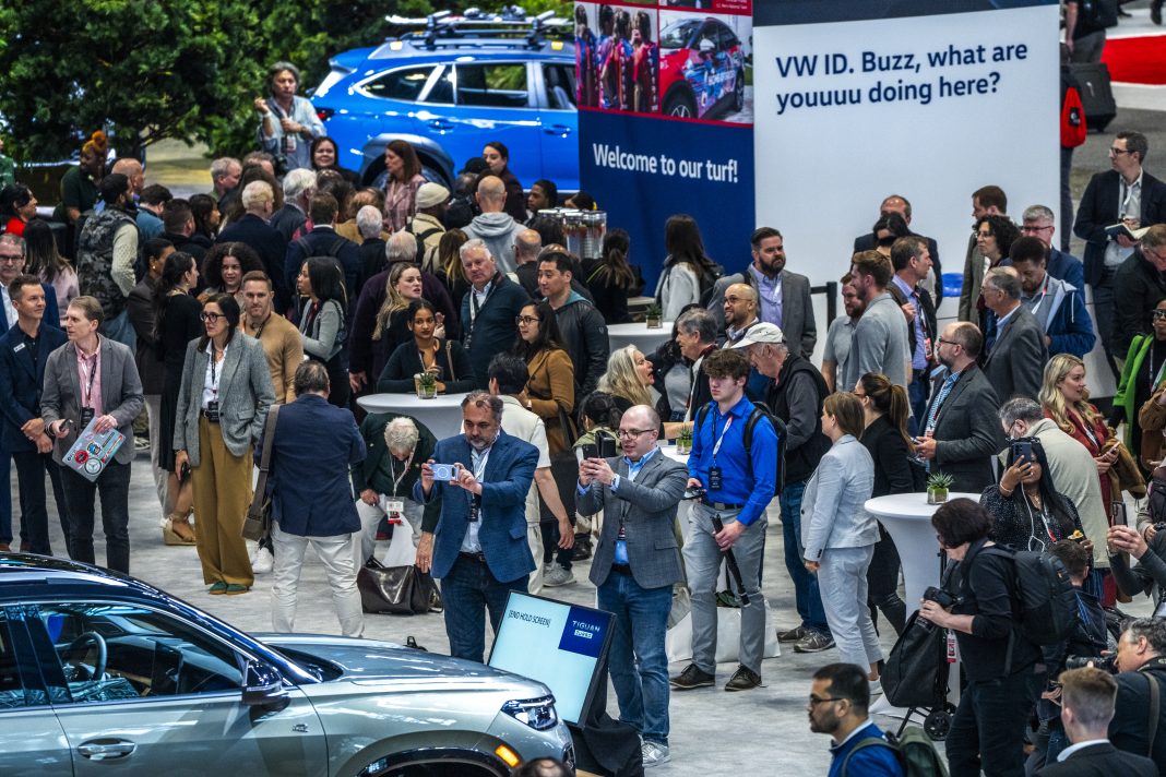 fastest,-most-luxurious-vehicles-on-earth-are-at-new-york-international-auto-show-—-here-are-the-five-coolest