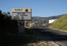 Santa Barbara oil platform barrels ahead with drilling despite legal battle santa-barbara-oil-platform-barrels-ahead-with-drilling-despite-legal-battle