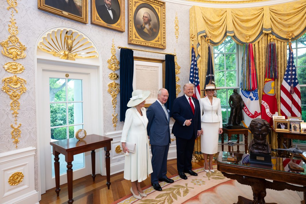 white-house-releases-dozens-of-behind-the-scenes-photos-of-king-charles-iii-and-queen-camilla’s-state-visit