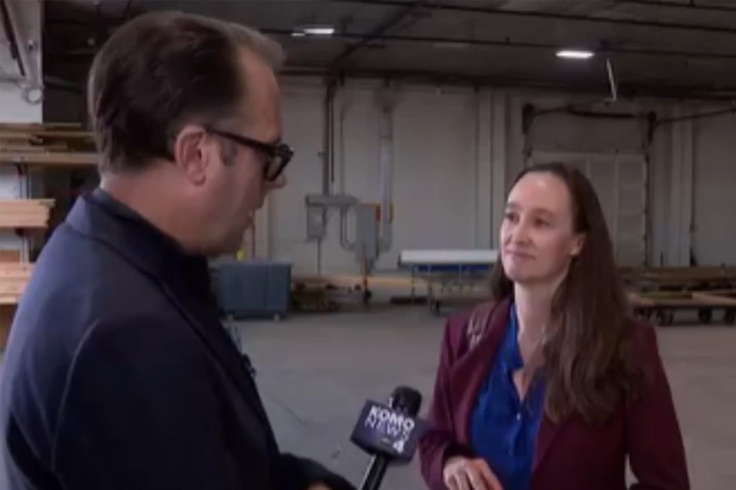 socialist-seattle-mayor’s-interview-cut-short-as-staff-blocks-questions-on-gun-violence,-surveillance