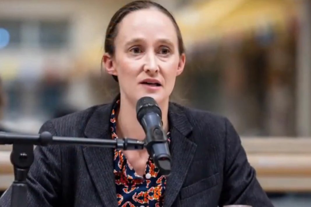 seattle’s-socialist-mayor-slammed-for-dismissive-wave-to-tax-weary-residents