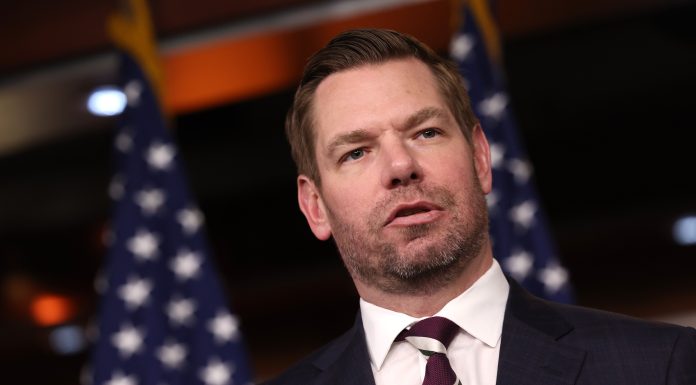 Eric Swalwell sent X-rated videos, pervy messages while married — as he admits affairs eric-swalwell-sent-x-rated-videos,-pervy-messages-while-married-—-as-he-admits-affairs