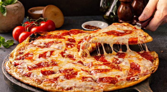 NY could ban common ingredient found in pizza and bagels over health concerns ny-could-ban-common-ingredient-found-in-pizza-and-bagels-over-health-concerns