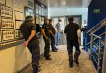 Head of WHO arrives in Spain, as CDC prepares to evacuate 17 Americans from hantavirus cruise to quarantine in Nebraska head-of-who-arrives-in-spain,-as-cdc-prepares-to-evacuate-17-americans-from-hantavirus-cruise-to-quarantine-in-nebraska